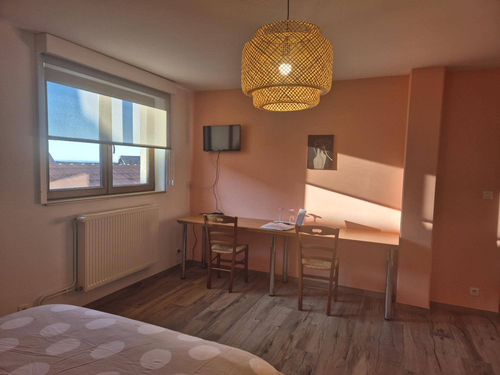 Chambres Thirion Saint-Hippolyte  Room photo